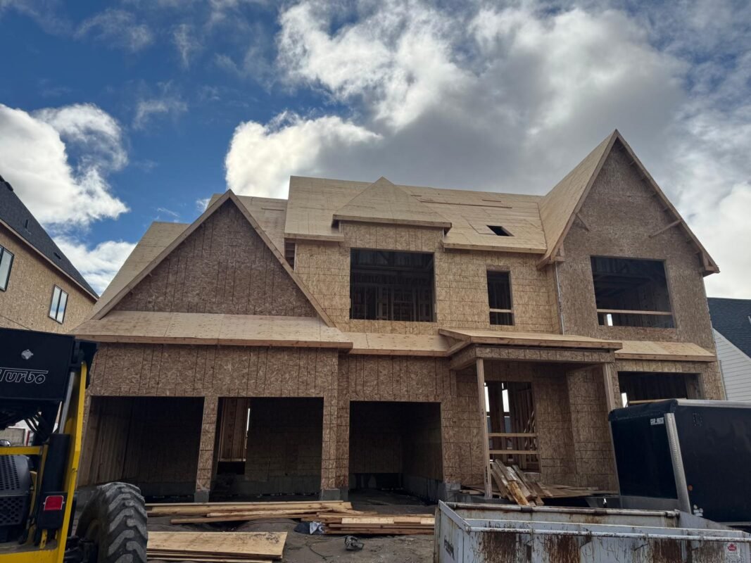 F7C5F5B7-9973-44AA-B71B-60A6CC85F996