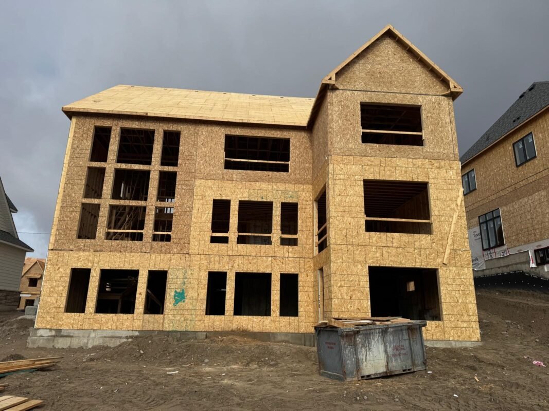 FFE69474-B5CC-4D4B-8463-163FDFB45770